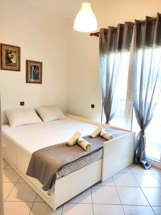 Anastasiou Home In Central Crossroad Parga Exterior foto